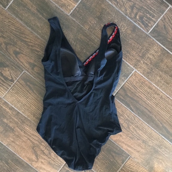 Gottex / 1 pc. Surplice Swimsuit. Size 14. D/A204 - Picture 3 of 5